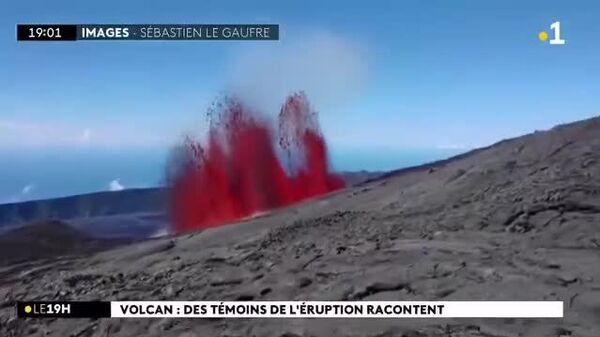 🌋火山が突然噴火し、観光客らはパニックを起こして逃げ惑った。彼らはその時ちょうど山頂にいた。 - Sputnik 日本