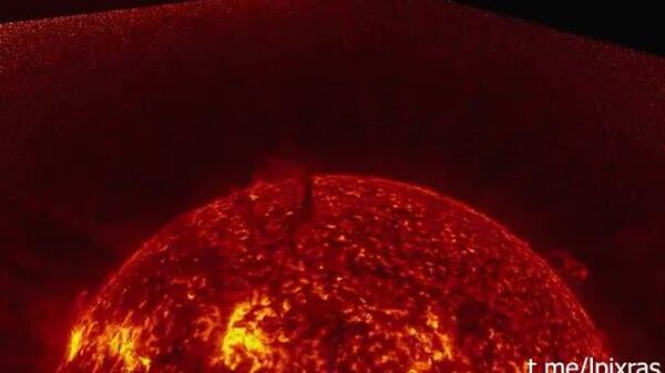 【太陽が100万キロの巨大な紅炎を吐く】 - Sputnik 日本