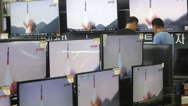 【北朝鮮が日本海上にミサイル10発を発射＝韓国軍合同参謀本部】 - Sputnik 日本