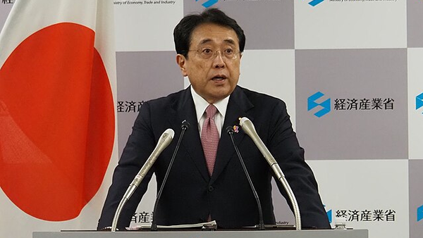 【日本はロシア産原油の購入拡大を検討するのか？ 赤沢経産相が回答】(1/2) - Sputnik 日本