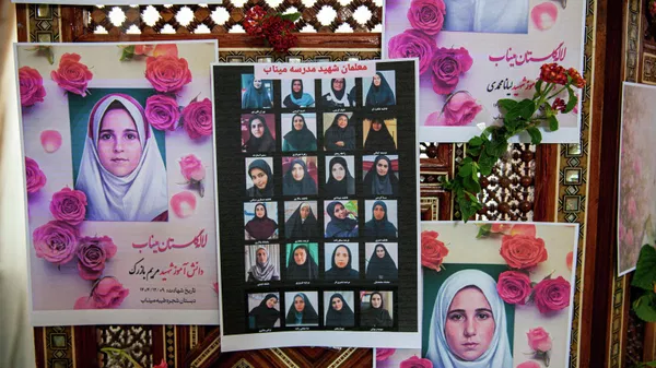 Portraits of school children from the Shajarah Tayyebeh Elementary School in Minab, who were killed in a U.S strike are displayed during a press conference by Iranian Ambassador to Tunisia Massoud Hosseinian, in Tunis, Tunisia, Thursday, March 12, 2026. (AP Photo/Ons Abid) - Sputnik 日本