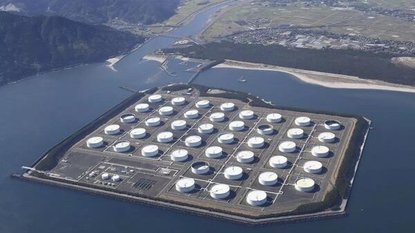 【日本の原油備蓄はどれだけもつか？ 政府は危機対策の強化へ】 - Sputnik 日本