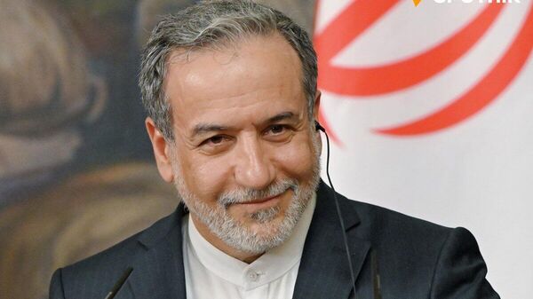 【親日家、イランのアラグチ外相 震災時は支援も】 - Sputnik 日本