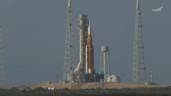 【「アルテミス計画」が始動、人類が約半世紀ぶりに月へ】 - Sputnik 日本