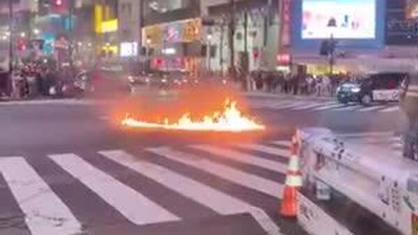 【渋谷路上火災 放火か】 - Sputnik 日本
