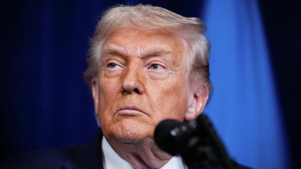 President Donald Trump attends a joint news conference with Ukraine's Zelensky - Sputnik 日本