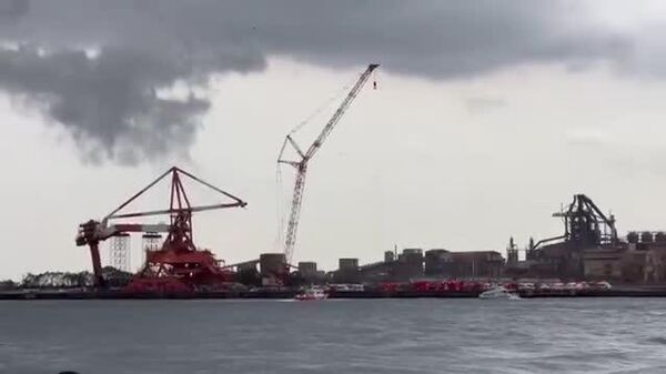 【川崎・製鉄所で足場崩れる 5人転落】 - Sputnik 日本