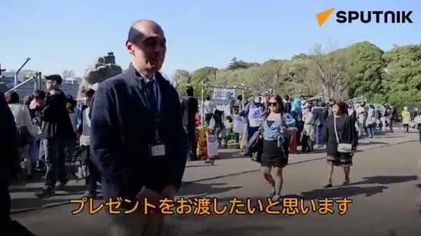 【モスクワ動物園、サルのパンチに贈り物】 - Sputnik 日本
