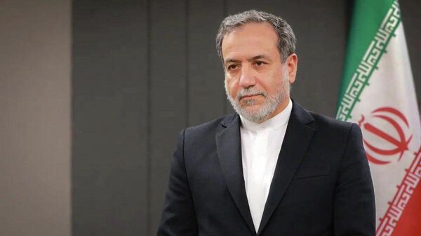 【イラン外相が停戦期間中のホルムズ海峡開放を約束、原油価格が下落】 - Sputnik 日本