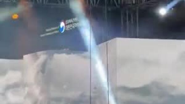 【復活祭で賑やかな韓国ソウル、イエス役が復活まもなく「昇天」】 - Sputnik 日本