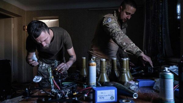 【欧州の執拗なウクライナ軍拡は和平による外交の可能性を無に帰す】 - Sputnik 日本