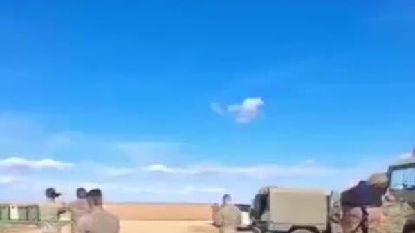 【スペイン空挺部隊で大チョンボ 1億円以上の装甲車両が落下し「煎餅みたい」にぺしゃんこに】 - Sputnik 日本