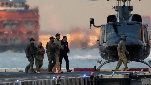 【機密情報でベネズエラ侵攻に賭け6500万円利益 米軍人を逮捕】 - Sputnik 日本