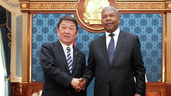 【茂木外相がアフリカの産油国アンゴラを訪問、原油獲得に向けて日本企業の参画を促す】 - Sputnik 日本