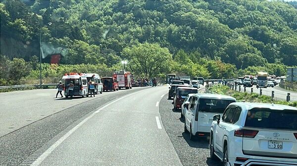 【福島・磐越道でマイクロバスなど絡む事故 1人死亡】 - Sputnik 日本