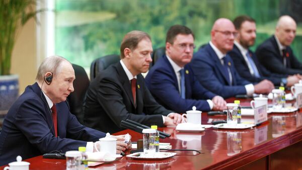 プーチン大統領「一日会わざれば三秋の如し - Sputnik 日本