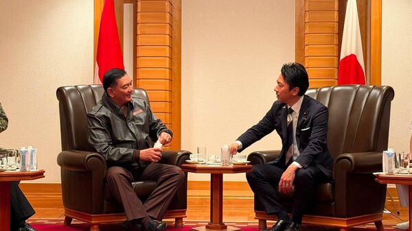 【「あさぎり型」護衛艦輸出に向けインドネシアと一致＝小泉防衛相】 - Sputnik 日本