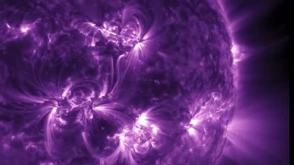 【Xクラスの太陽フレア オーロラ範囲拡大の可能性】 - Sputnik 日本