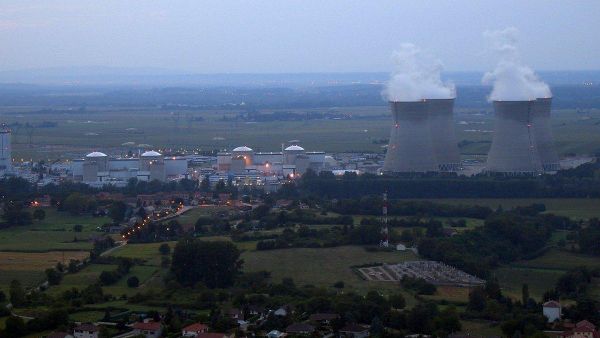 【熱波が原発運転に影響 フランスで原子炉3基が停止】 - Sputnik 日本