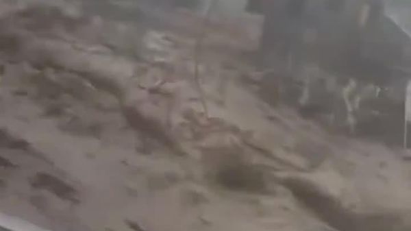 【ベトナム北部で豪雨 4人死亡、住宅被害も深刻】 - Sputnik 日本