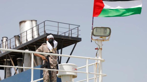 【イランに続いてフーシ派も海上封鎖を宣言、原油の高止まり続く】 - Sputnik 日本
