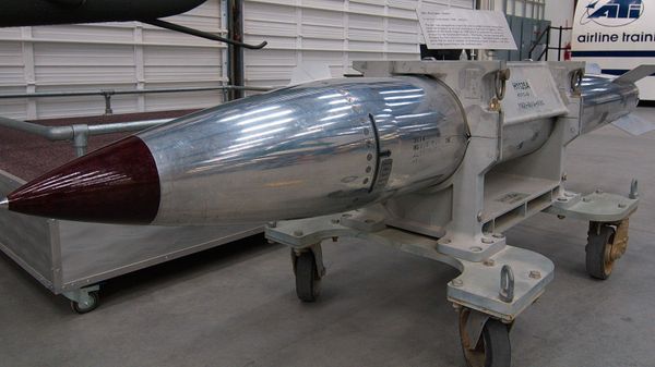 Ядерная боеголовка B61 - Sputnik 日本
