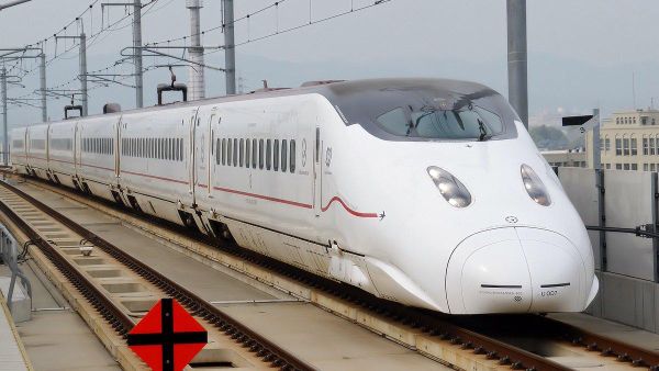 【JR九州の運行情報（午後6時19分現在） 熊本で震度7】 - Sputnik 日本