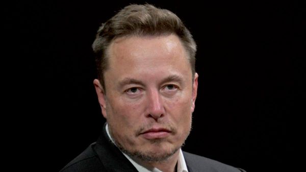 【マスク氏がゼレンスキー氏との会談を拒否、ロシア領への攻撃を巡り意見対立か】 - Sputnik 日本