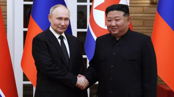 【金正恩氏、日本による占領からの解放を祝う電報を露大統領から受け取る】 - Sputnik 日本