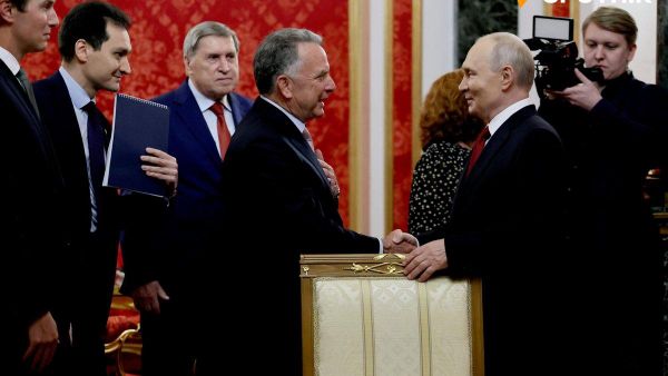 【プーチン大統領と米特使らの会談終了】 - Sputnik 日本
