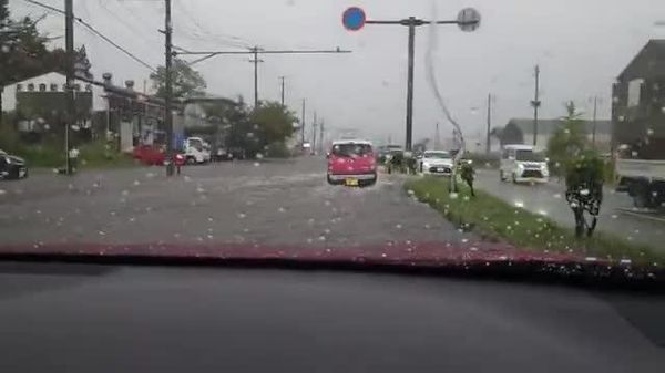 【大雨で道路冠水 土砂災害危険警報も 秋田】 - Sputnik 日本