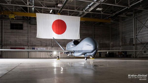 【自衛隊の偵察ドローンが行方不明に】 - Sputnik 日本