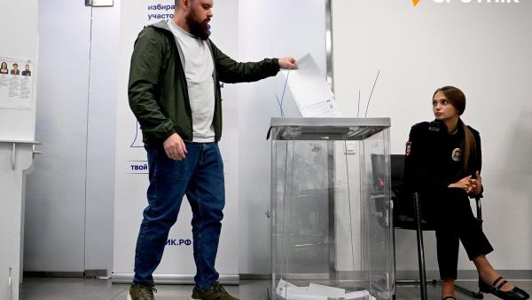 【ロシアで下院議員選挙はじまる】 - Sputnik 日本