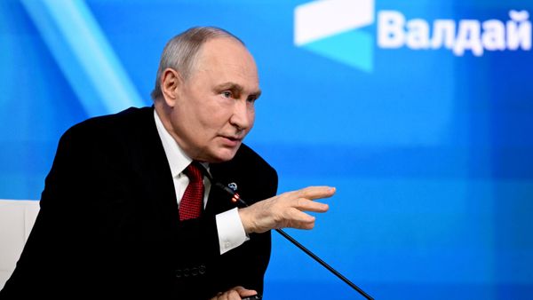 Президент Владимир Путин принял участие в работе дискуссионного клуба Валдай - Sputnik 日本