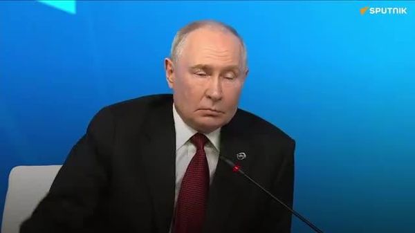 【民間船舶への攻撃には対称的に報復する＝プーチン大統領】 - Sputnik 日本