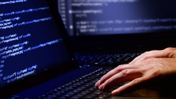 【今さら聞けない「PHP問題」 企業や政府のサイト一時停止】 - Sputnik 日本