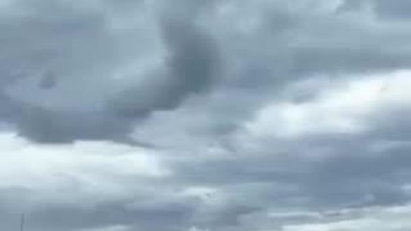 【台湾に台風30号接近 高波にさらわれ1人死亡】 - Sputnik 日本