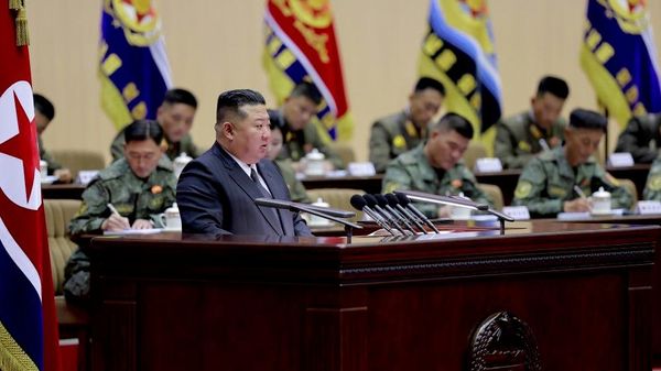 【金正恩氏、朝鮮人民軍の強化に向けた新たな課題を提示】 - Sputnik 日本