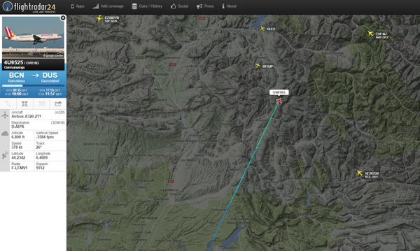 エアバスA320機の航跡が描かれたサイト「フライトレーダー24」のスクリーンショット - Sputnik 日本