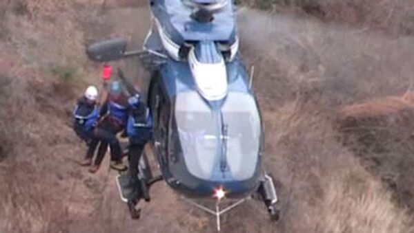 訓練中の防災ヘリ墜落、3人心肺停止　日本 - Sputnik 日本
