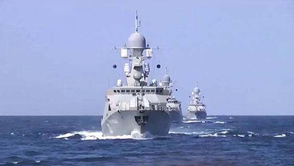 ロシア海軍カスピ小艦隊　シリアの「ＩＳ」をロケット砲攻撃 - Sputnik 日本