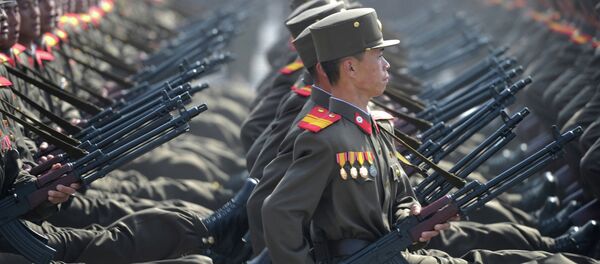 北朝鮮、大規模軍事パレードを開始 労働党創建70周年（ビデオ） - Sputnik 日本