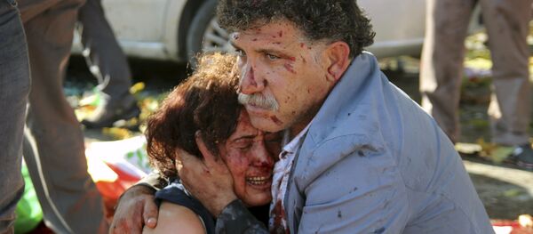 トルコの首都アンカラでの爆発事件 死者30負傷者126に トルコの首都アンカラでの爆発事件 死者30負傷者126に - Sputnik 日本