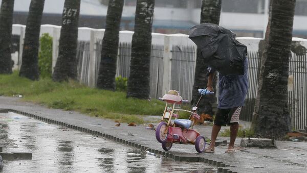台風２４号フィリピンに上陸　１万人以上が避難 - Sputnik 日本