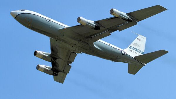 アメリカの偵察機RC-135B - Sputnik 日本