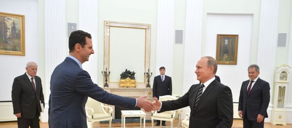 評論家：アサド大統領のモスクワ訪問は、プーチン大統領側からの強い「政治的一撃」 - Sputnik 日本