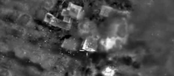 ロシア空軍　シリアでテロ組織のリーダーたちの会合場所を攻撃 - Sputnik 日本