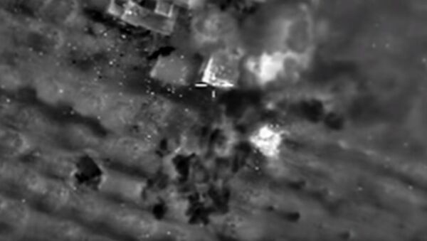 ロシア空軍　シリアでテロ組織のリーダーたちの会合場所を攻撃 - Sputnik 日本