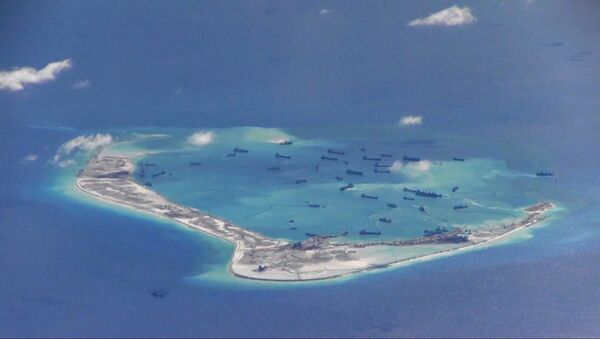 Китайские корабли у спорных островов Спратли в Южно-Китайском море - Sputnik 日本