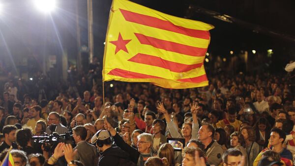 カタロニアのスペイン分離を問うディベート、投票が許可 - Sputnik 日本